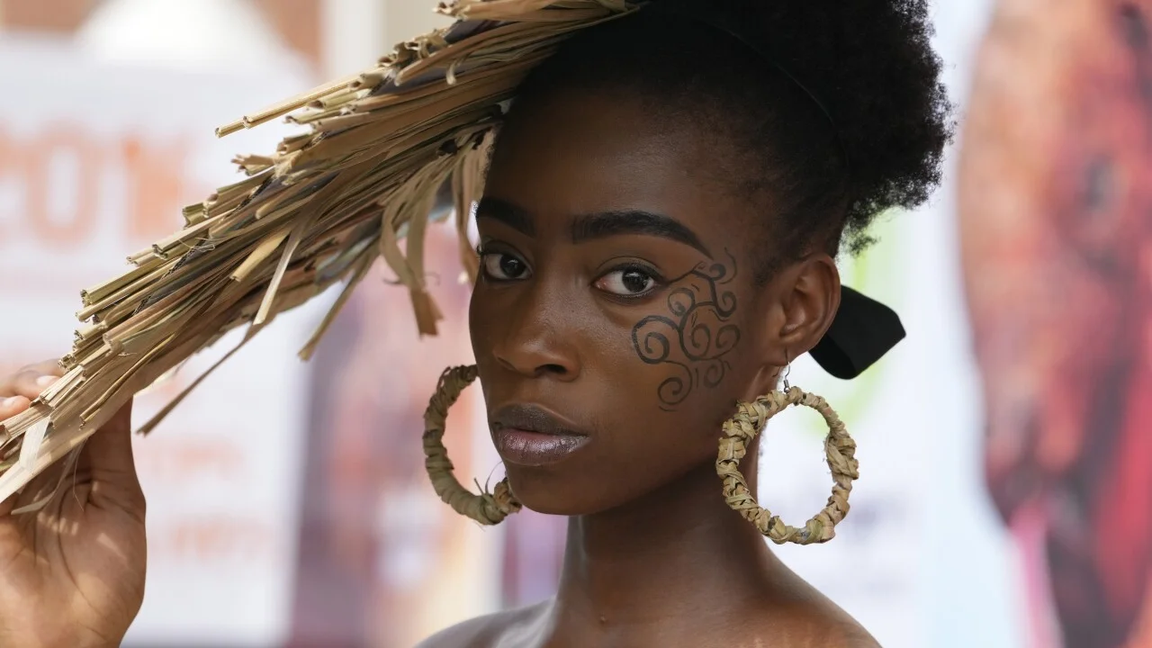 Nigeria: Teens upcycle rubbish in modern fashion show- "Trashion" held in 2022